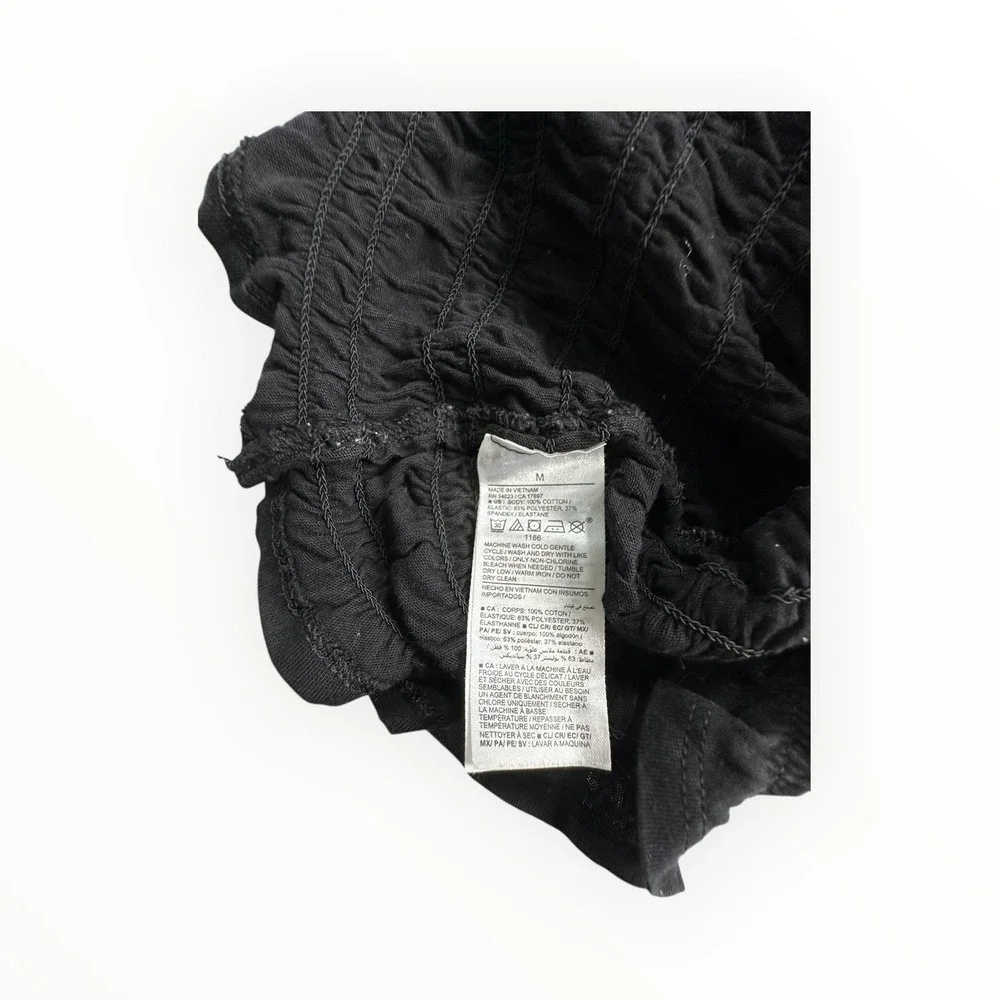 Old Navy Womens Smocked Puff Sleeve‎ Ruffle Hem Top Black Medium